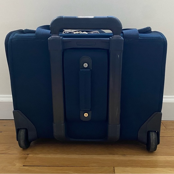 BRIGGS & RILEY BASELINE 13" ROLLING CABIN BAG - NAVY - Picture 3 of 9